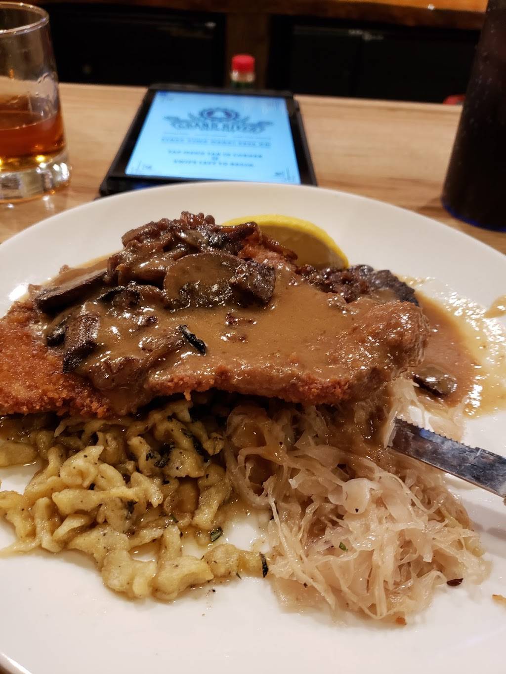 Grand River Brewery - Marshall | restaurant | 101 West Michigan Avenue, Marshall, MI 49068, USA | 2697279311 OR +1 269-727-9311