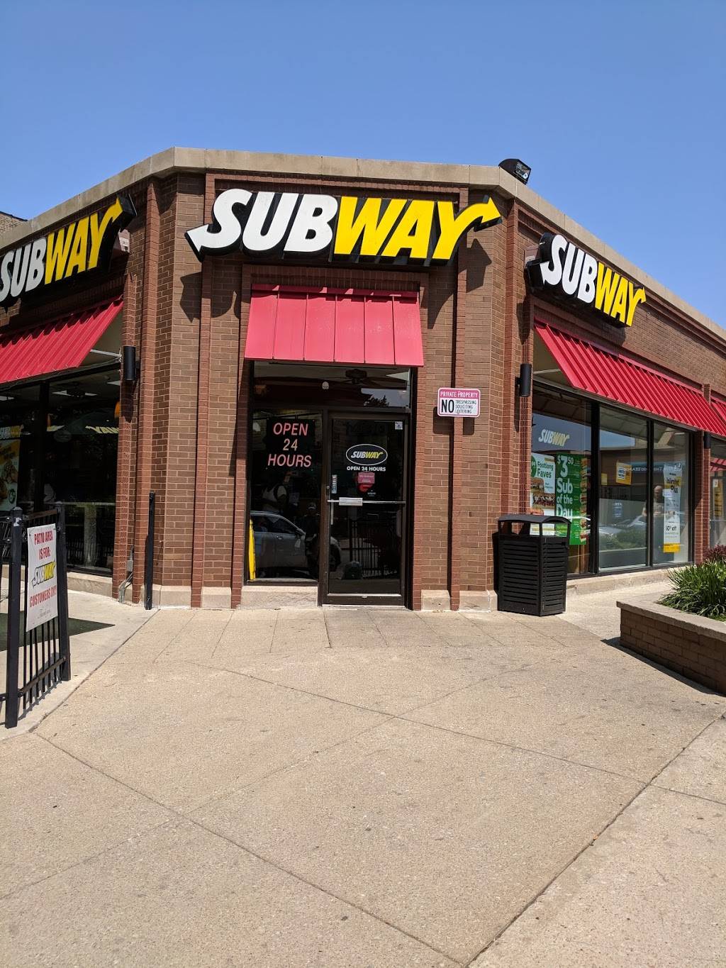 Subway Restaurants | restaurant | 1400 E 53rd St A, Chicago, IL 60615, USA | 7732888400 OR +1 773-288-8400