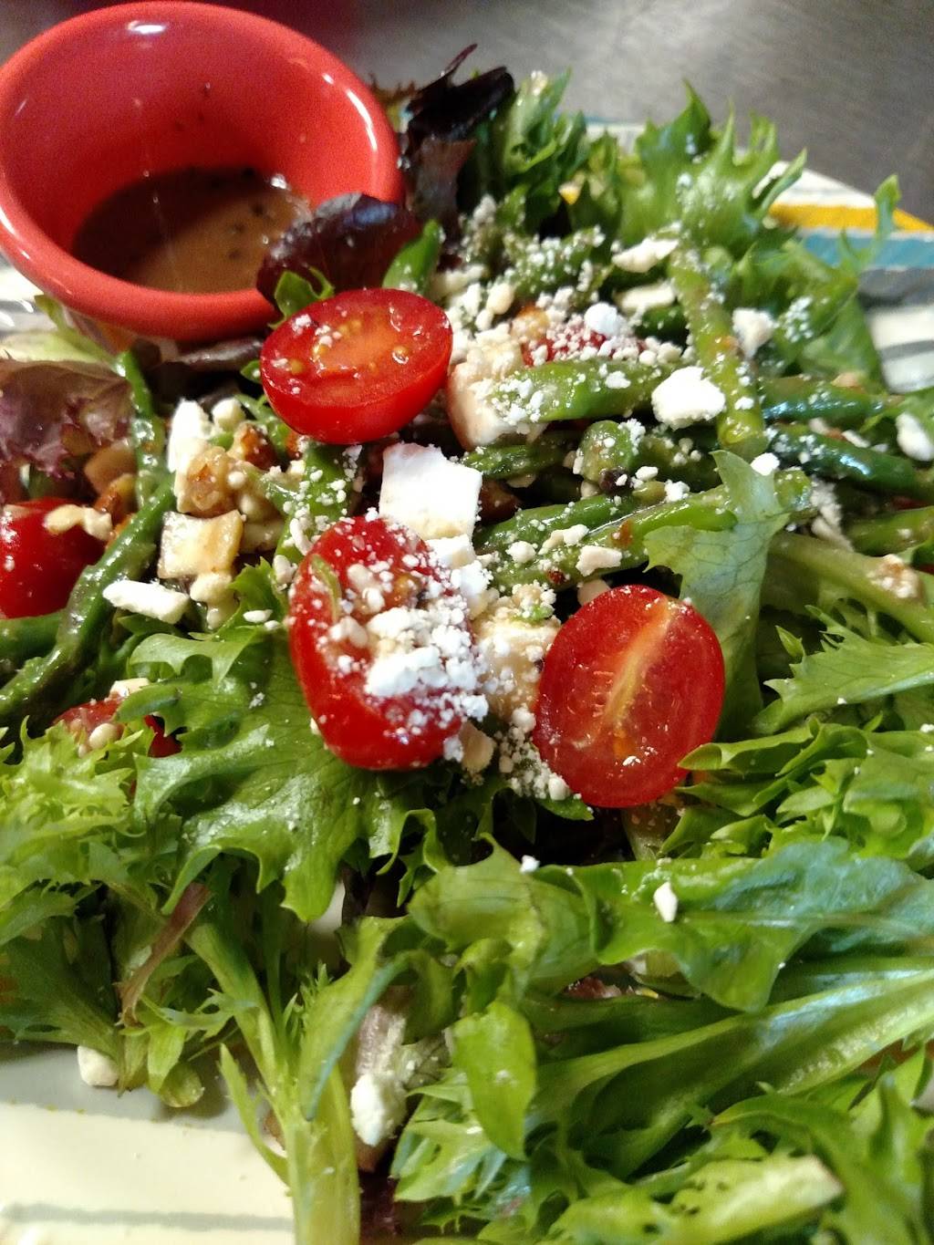 Arabica Bistro | restaurant | 254 Park Ave, Amherst, OH 44001, USA | 4409410718 OR +1 440-941-0718