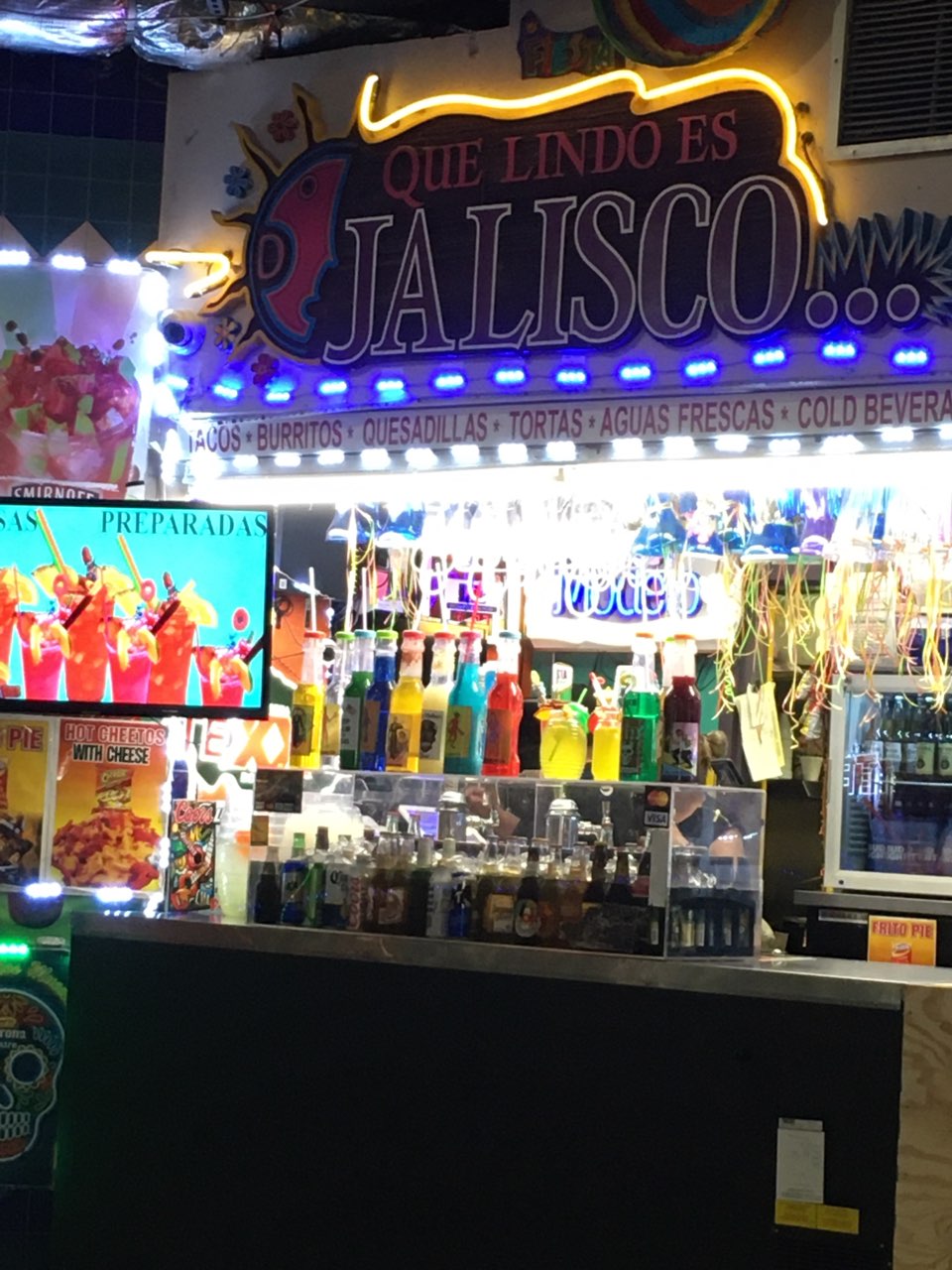 Que Lindo Es Jalisco | restaurant | 612 W Commerce St, San Antonio, TX 78207, USA | 2102245304 OR +1 210-224-5304