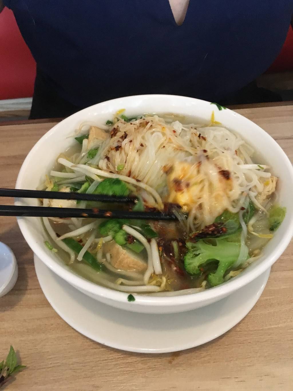 Pho 88 | restaurant | W3169 Van Roy Rd, Appleton, WI 54915, USA | 9209038653 OR +1 920-903-8653