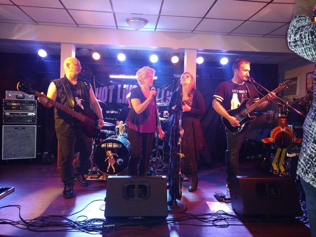 The Pour House on Derry | night club | 6200 Derry St, Harrisburg, PA 17111, USA | 7175580818 OR +1 717-558-0818