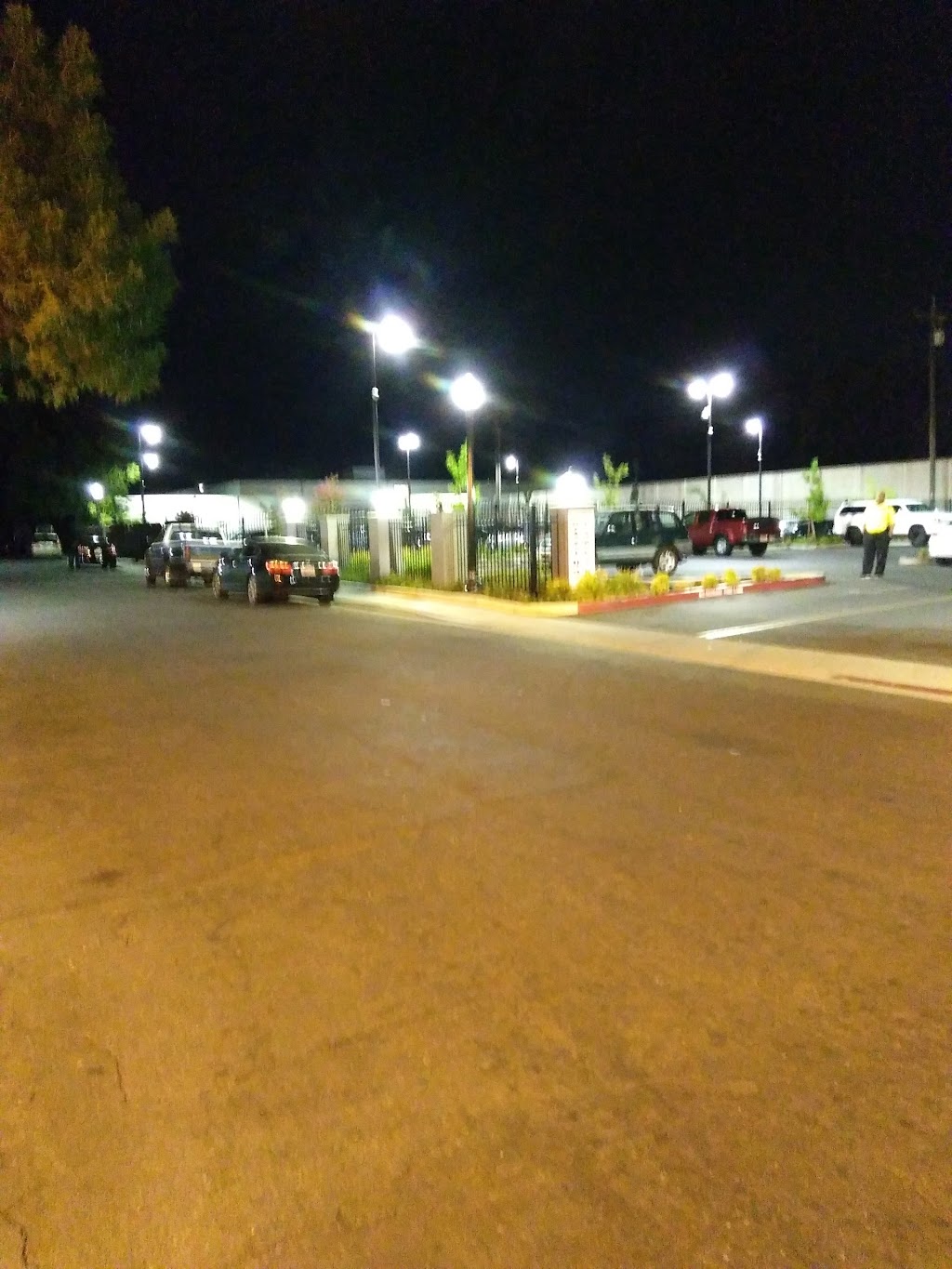 Capitol Casino | cafe | 411 N 16th St, Sacramento, CA 95811, USA | 9164460700 OR +1 916-446-0700