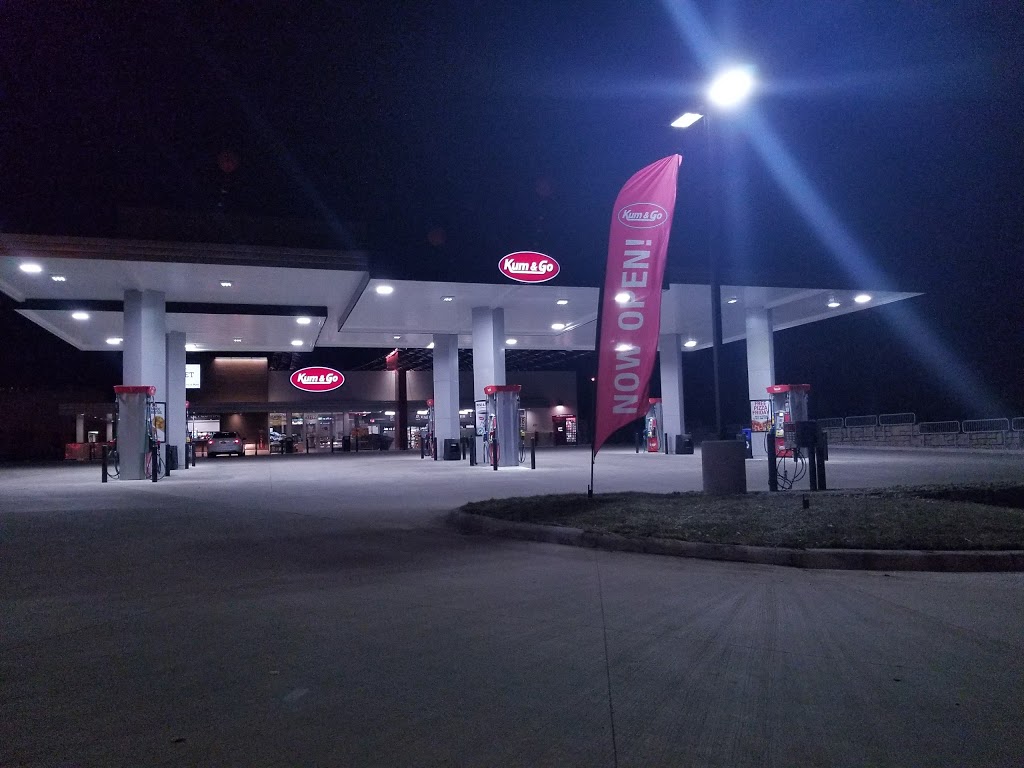 Kum & Go | meal takeaway | 1005 W 11th St, Sioux Falls, SD 57104, USA | 6053323630 OR +1 605-332-3630