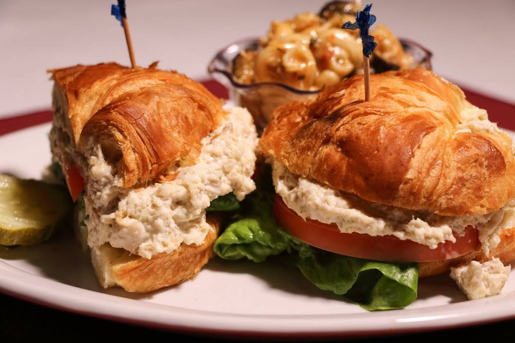 Meyers Restaurant & Banquet Hall | restaurant | 4260 S 76th St, Greenfield, WI 53220, USA | 4143214400 OR +1 414-321-4400