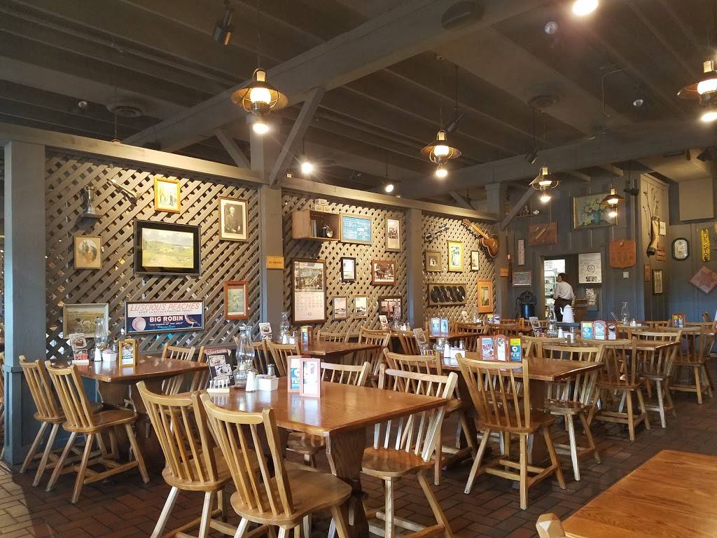 Cracker Barrel Old Country Store | restaurant | 9380 19th Ln, Vero Beach, FL 32966, USA | 7725630066 OR +1 772-563-0066