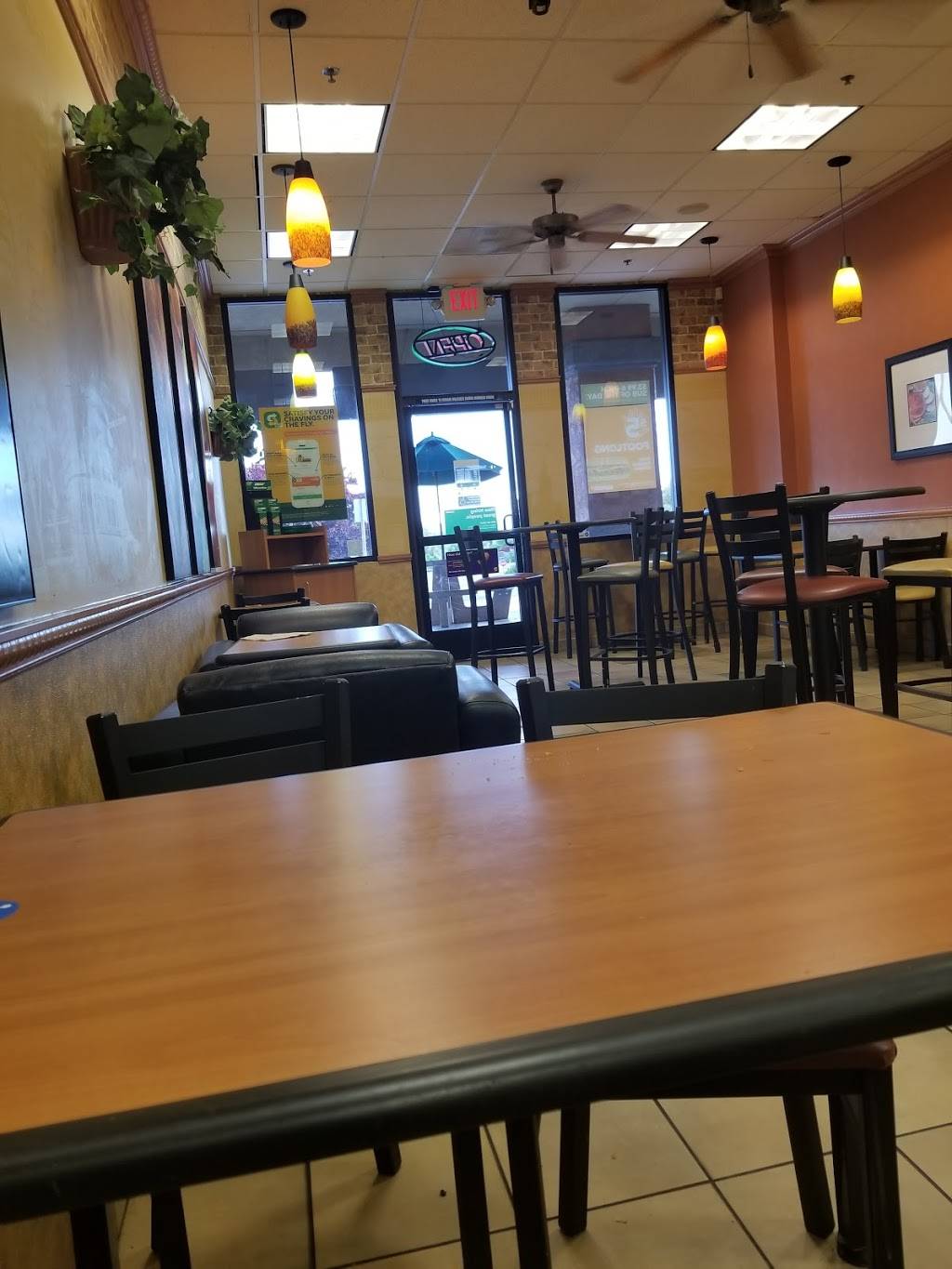 Subway | meal takeaway | 1171 Creston Rd Suite 111, Paso Robles, CA 93446, USA | 8052399555 OR +1 805-239-9555