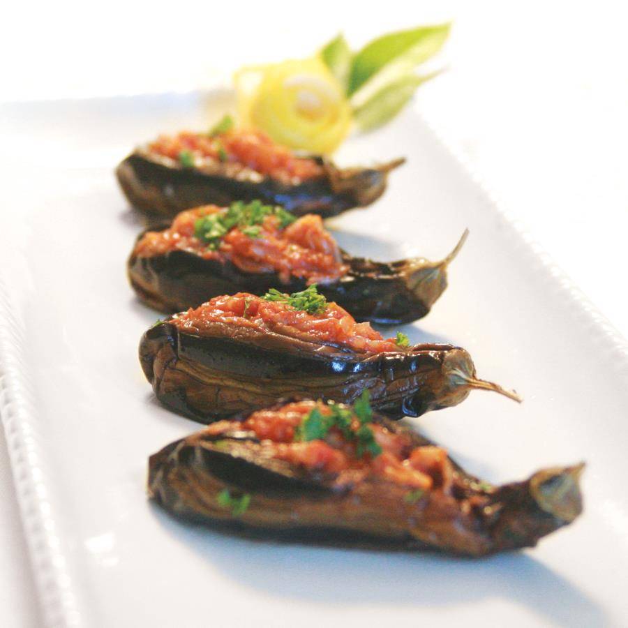 Blend Gourmet Kitchen | meal takeaway | 1200 N Pacific Ave, Glendale, CA 91202, USA | 8189379370 OR +1 818-937-9370