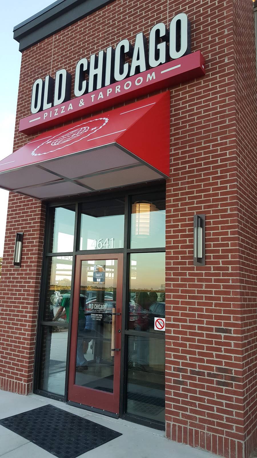 Old Chicago Pizza and Taproom | restaurant | 4641 Jack Kultgen Fwy, Waco, TX 76711, USA | 2546620950 OR +1 254-662-0950