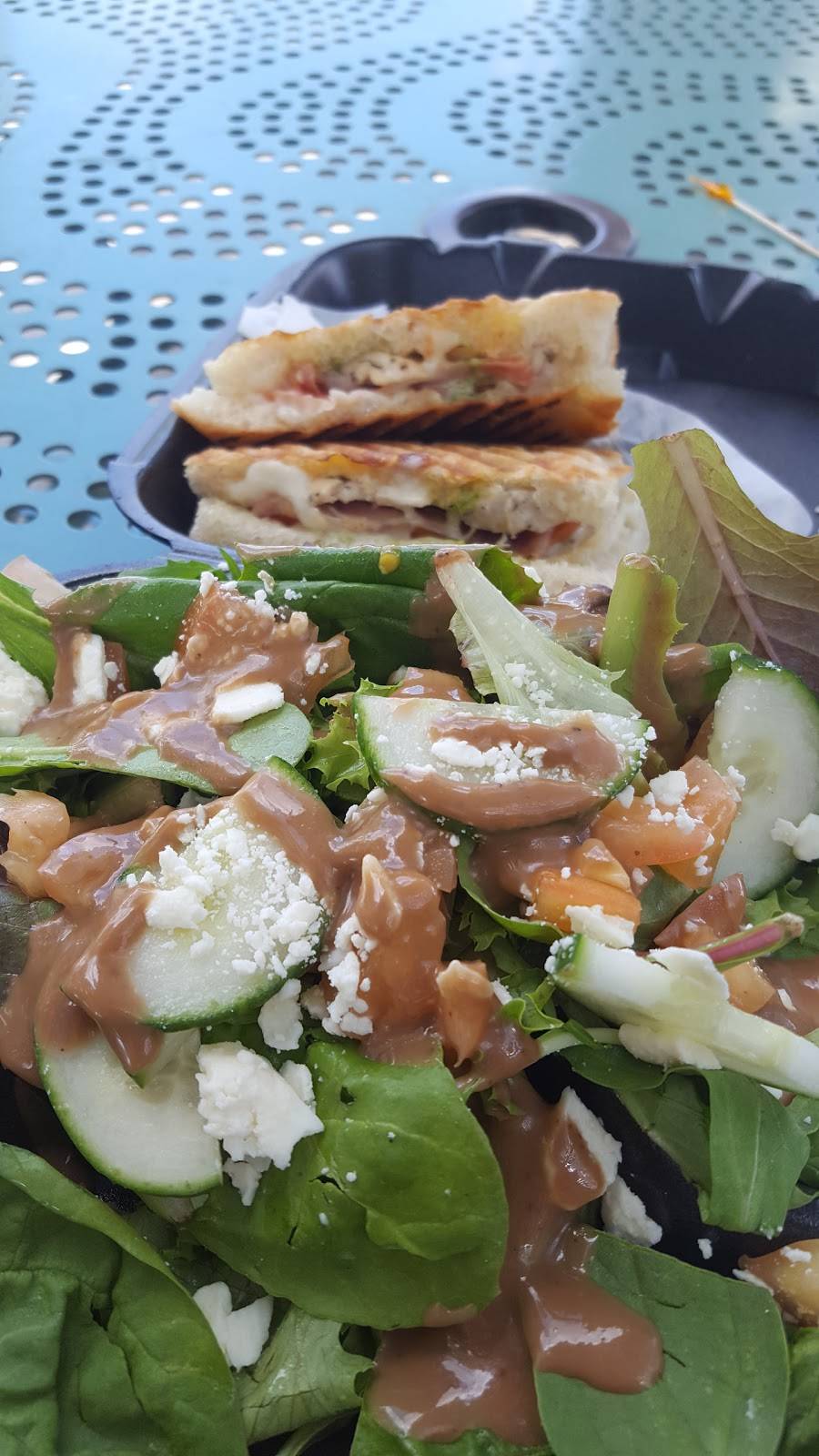 Station Cafe | cafe | 15211 Barranca Pkwy, Irvine, CA 92618, USA | 9495365597 OR +1 949-536-5597