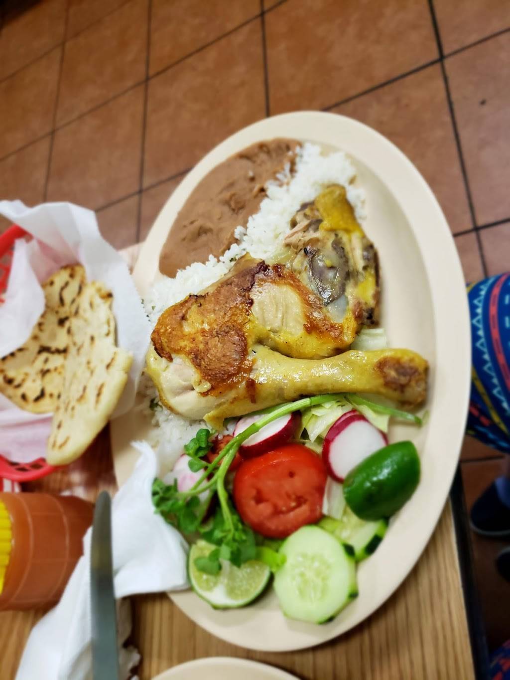 Restaurante Conchita | restaurant | 2580 Pico Blvd, Los Angeles, CA 90006, USA | 2133844177 OR +1 213-384-4177