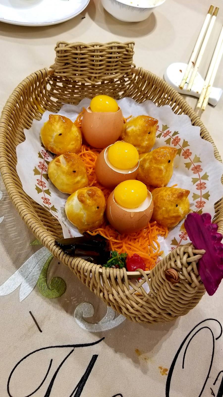 聚龍軒 THE ONE Fusion Cuisine | restaurant | 9019 Bayview Ave, Richmond Hill, ON L4B 3M6, Canada | 9058829388 OR +1 905-882-9388