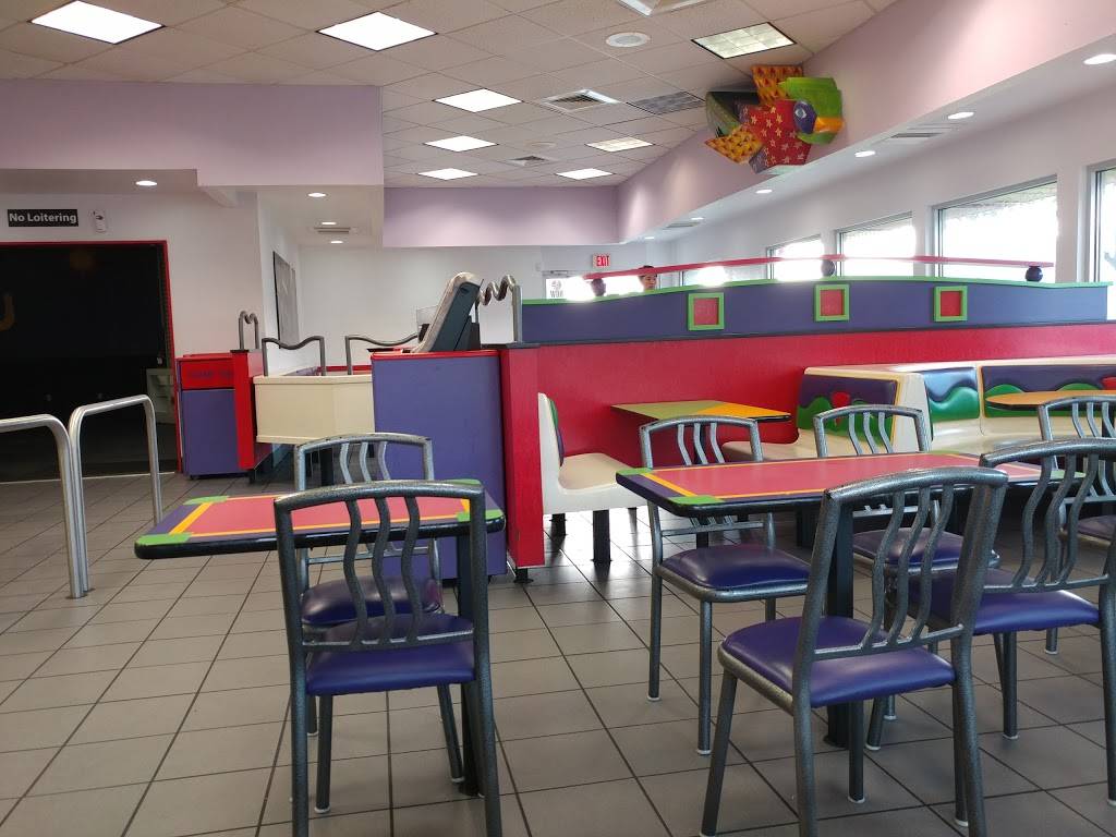 Taco Bell | meal takeaway | 6808 Northwest Loop 410, San Antonio, TX 78238, USA | 2102489527 OR +1 210-248-9527