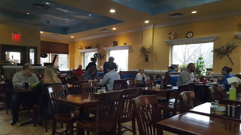 Delias Pizzeria and Grille | restaurant | 128 Edds Ln, Sterling, VA 20165, USA | 7034441661 OR +1 703-444-1661