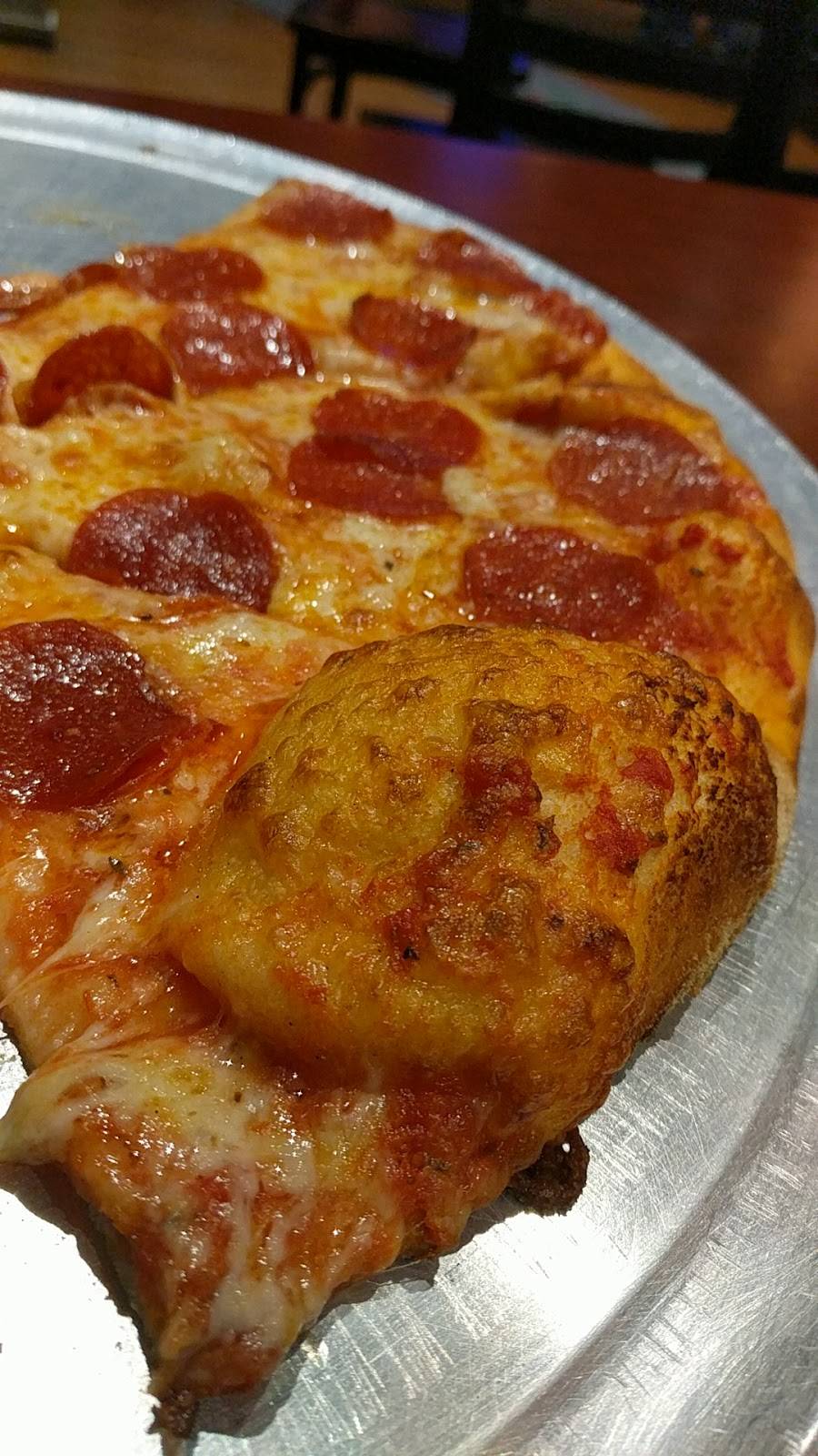 Panini Pizzeria | restaurant | 11 Maple St, Danvers, MA 01923, USA | 9787746200 OR +1 978-774-6200