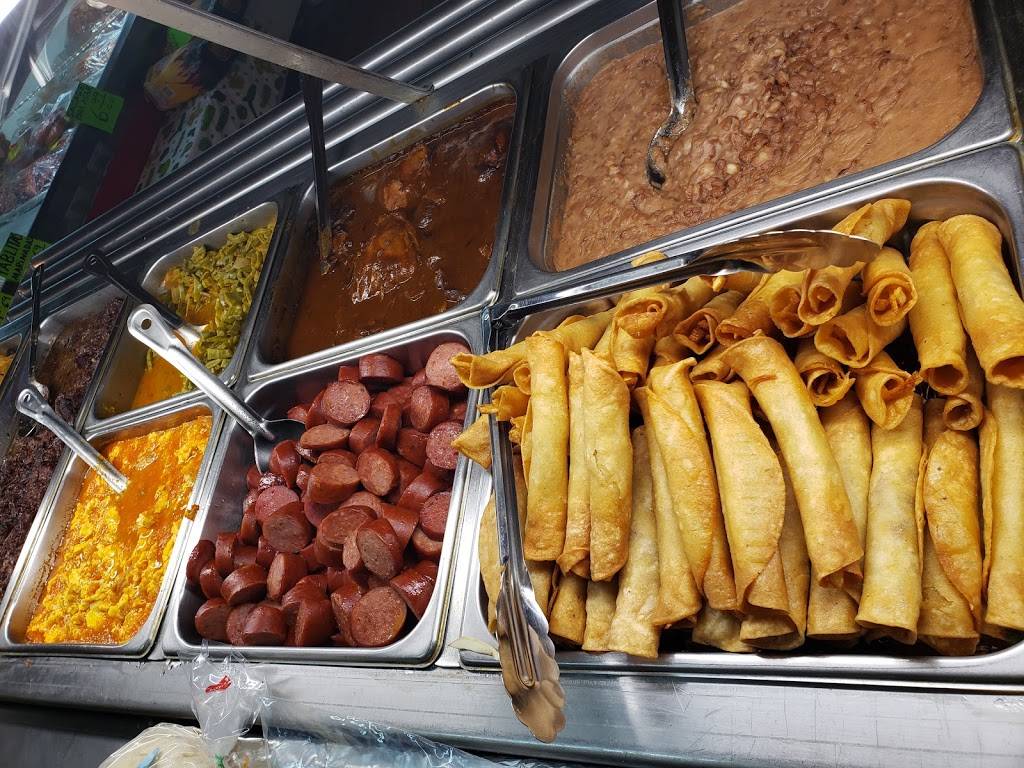 Tradicion Mexicana Restaurant and Tortilla Factory | restaurant | 325 Industrial Dr W, Sulphur Springs, TX 75482, USA | 9034389450 OR +1 903-438-9450