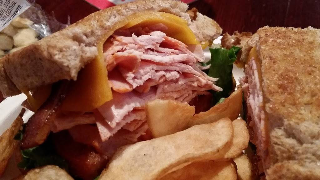 Tavern On the Bend | restaurant | 5471 N Bend Rd, Cincinnati, OH 45247, USA | 5134817777 OR +1 513-481-7777