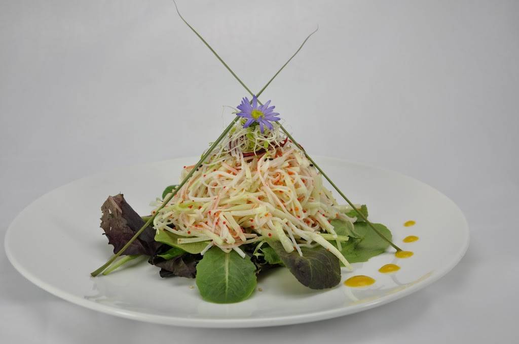 Tokyo Asian Fusion Sushi Hibachi Steakhouse & Bar | restaurant | 415 Cooley St, Springfield, MA 01128, USA | 4137823333 OR +1 413-782-3333