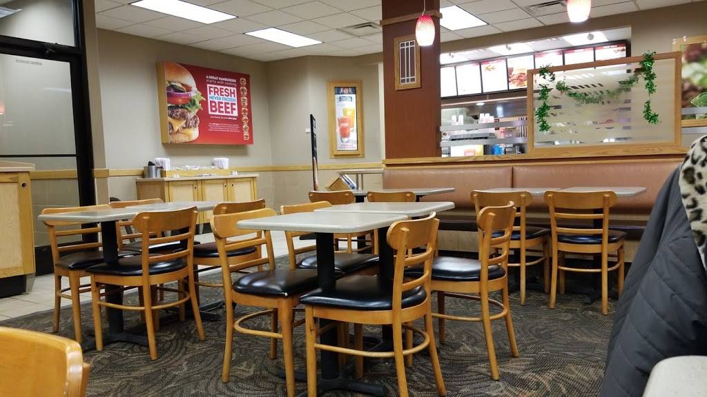 Wendys | restaurant | 2207 W 12th St, Erie, PA 16505, USA | 8144544441 OR +1 814-454-4441