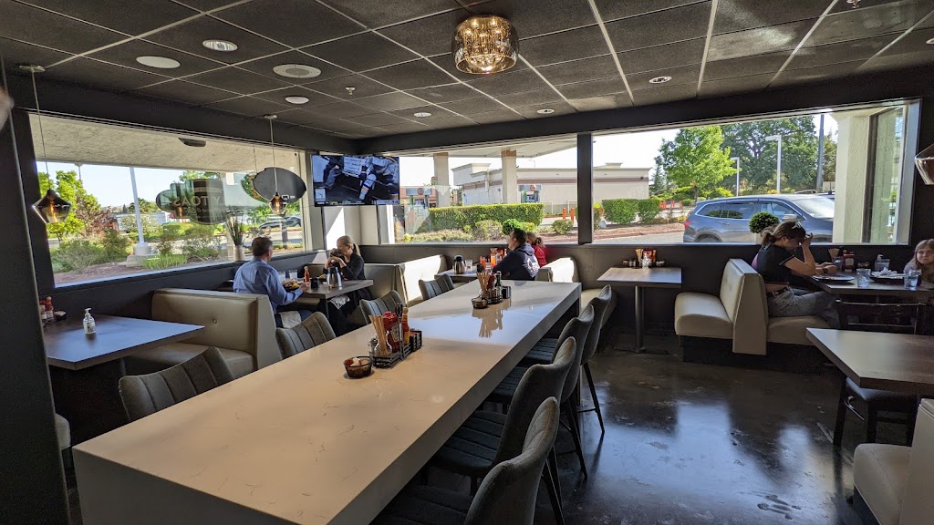 Marios Early Toast-Rocklin | restaurant | 4460 Rocklin Rd, Rocklin, CA 95677, USA | 9162201044 OR +1 916-220-1044