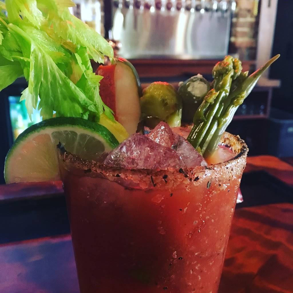 Obricks Irish Pub & Martini Bar | restaurant | 427 12th St W, Bradenton, FL 34205, USA | 9418968860 OR +1 941-896-8860