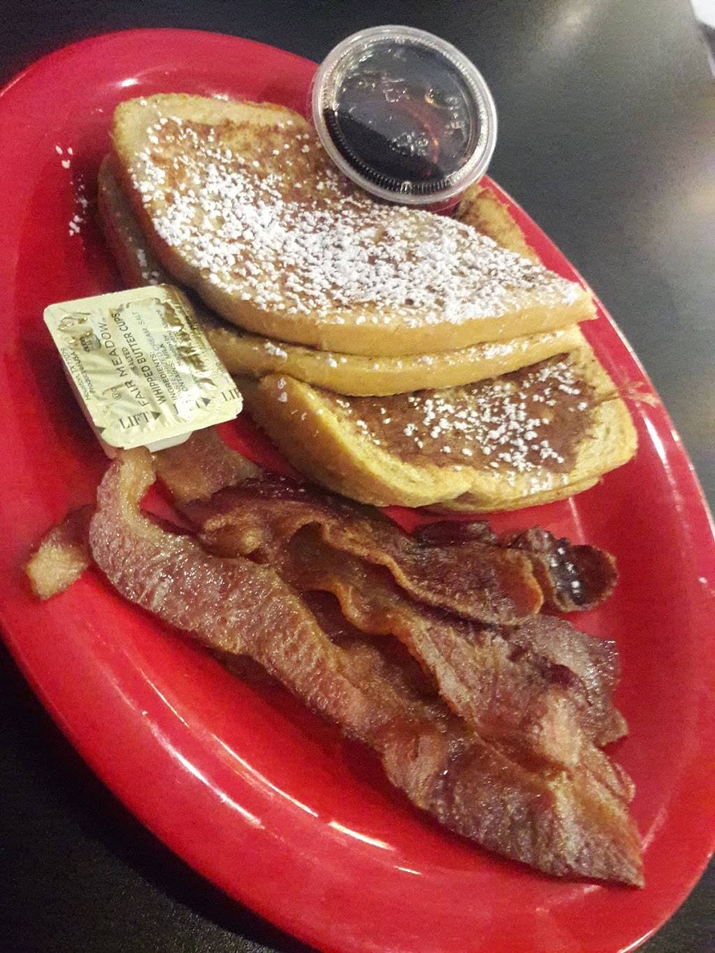 Gourmets Market | restaurant | 5107 Kingston Pike A, Knoxville, TN 37919, USA | 8655848739 OR +1 865-584-8739