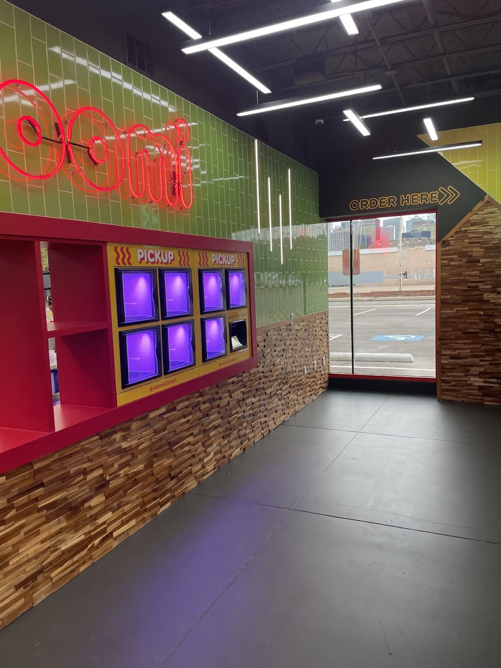 oomi Digital Kitchen | restaurant | 3510 Ross Ave ste 100, Dallas, TX 75204, USA | 4693720396 OR +1 469-372-0396