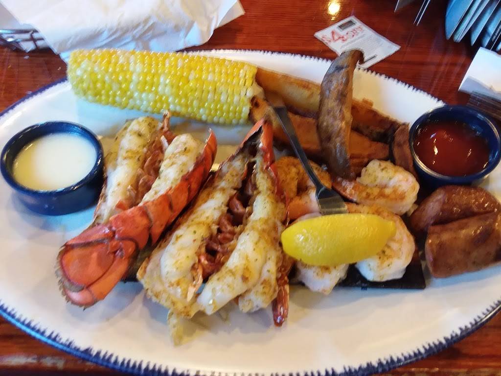 Red Lobster | restaurant | 7540 Transit Rd, Williamsville, NY 14221, USA | 7166349195 OR +1 716-634-9195