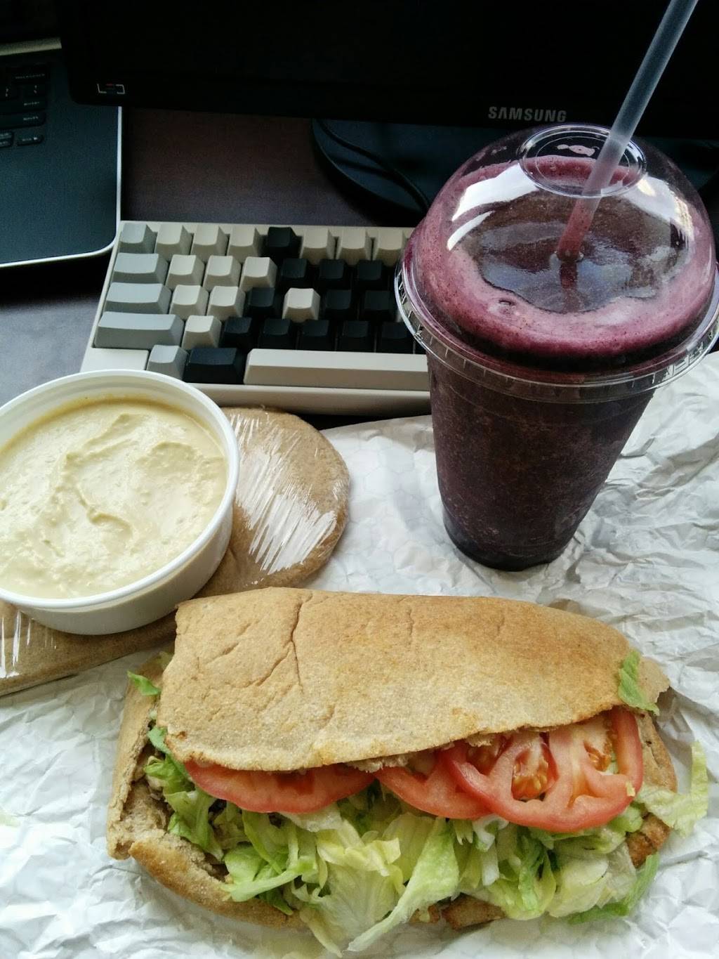 Perfect Pita | restaurant | 2200 Clarendon Blvd #7, Arlington, VA 22201, USA | 7035271511 OR +1 703-527-1511