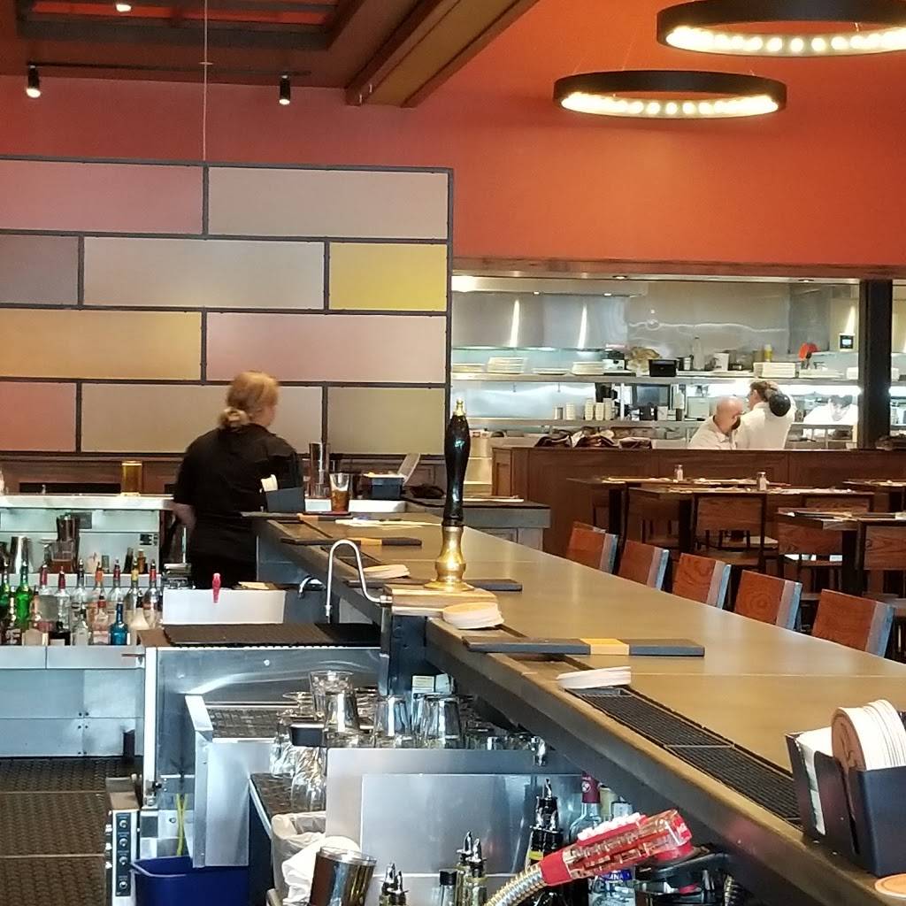 Iron Hill Brewery & Restaurant | restaurant | Huntingdon Valley Shopping Center, 785 Huntingdon Pike, Huntingdon Valley, PA 19006, USA | 6106029255 OR +1 610-602-9255