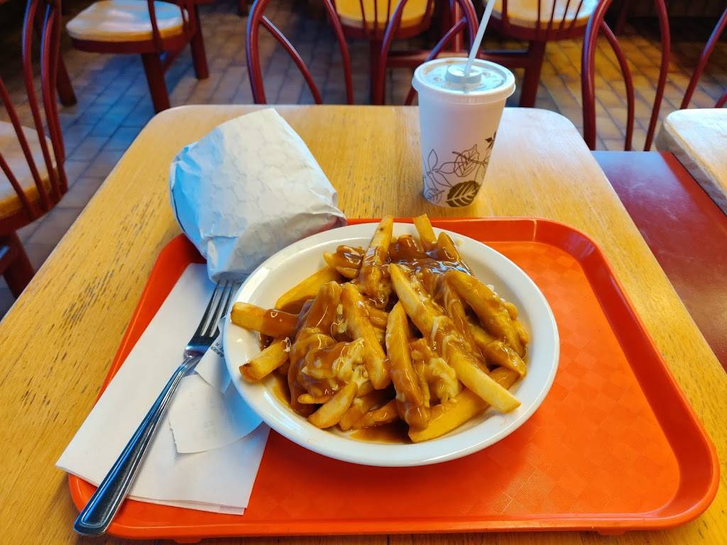 Barrie Burger Dunlop | restaurant | 404 Dunlop St W, Barrie, ON L4N 1C2, Canada | 7057220660 OR +1 705-722-0660