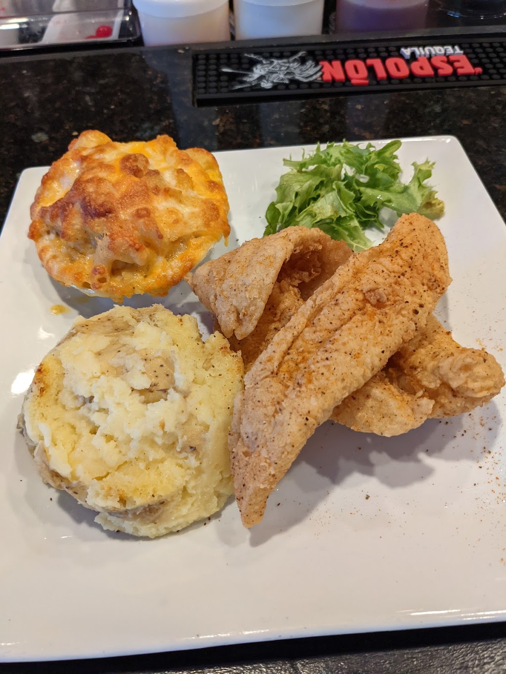 Rosas Bar & Grill | restaurant | 1002 Light St, Baltimore, MD 21230, USA | 4438240303 OR +1 443-824-0303