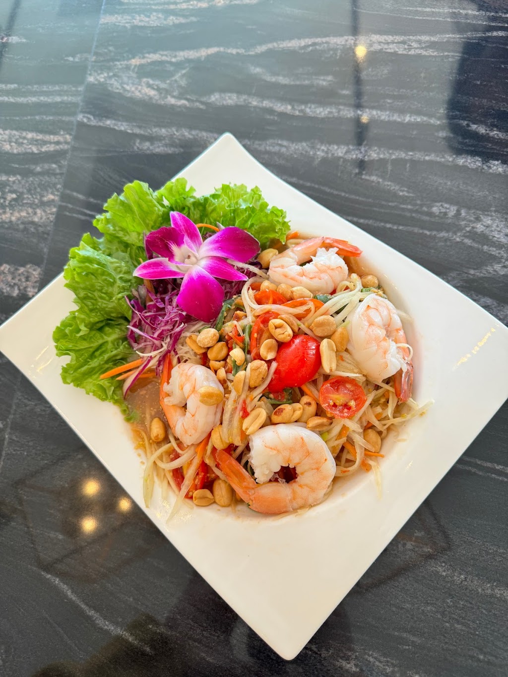 Thai Table Restaurant & bar | restaurant | 19610 Katy Fwy, Houston, TX 77084, USA | 2813980701 OR +1 281-398-0701