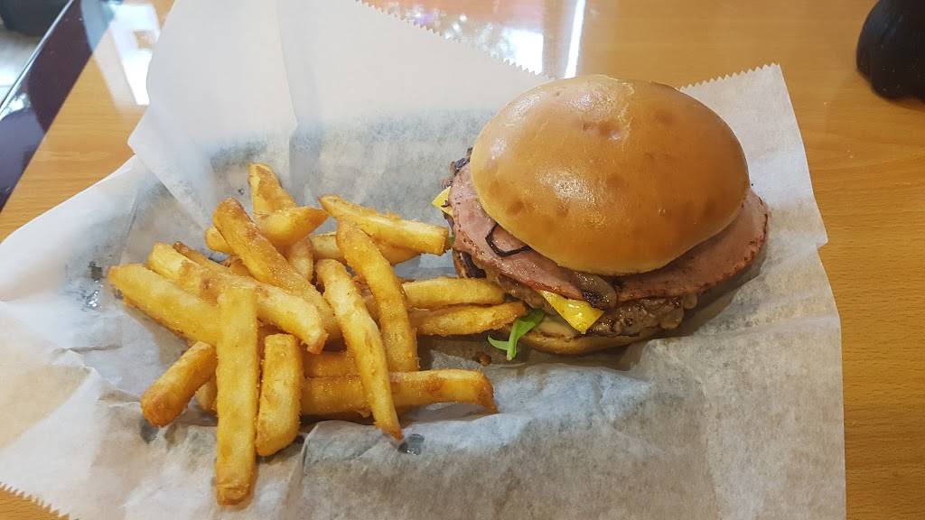 a Chateau | restaurant | 1917 18th St NW, Washington, DC 20009, USA | 2027485154 OR +1 202-748-5154