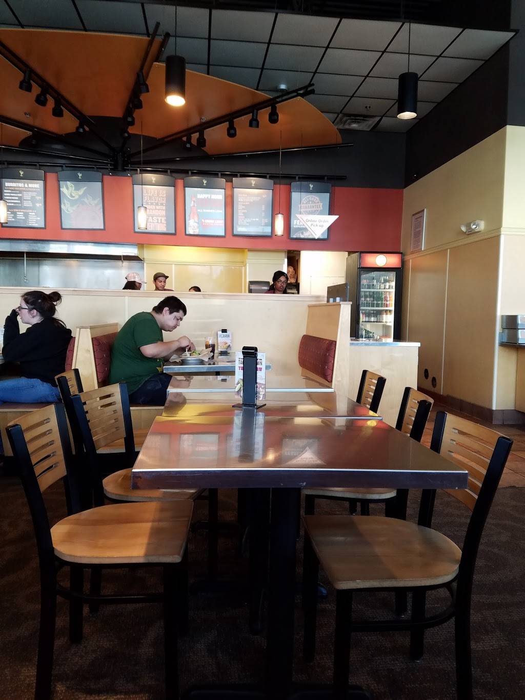 QDOBA Mexican Eats | restaurant | 8286 E Northfield Blvd #1510, Denver, CO 80238, USA | 3032867337 OR +1 303-286-7337