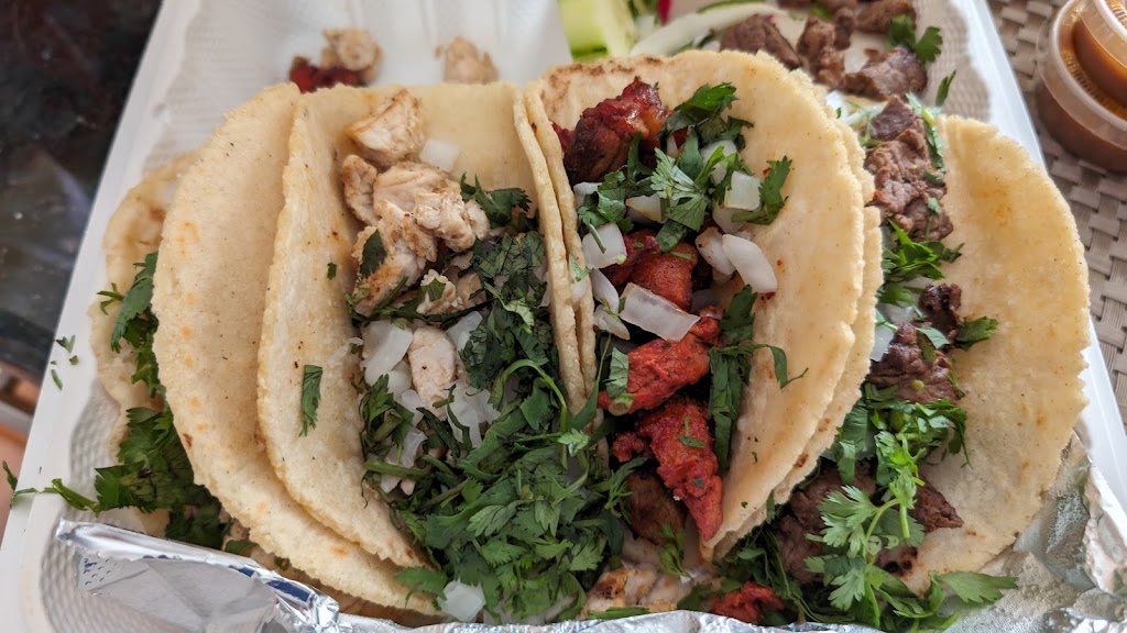 TacoNMadre | restaurant | 16210 S Frederick Ave, Gaithersburg, MD 20877, USA | 2405077149 OR +1 240-507-7149