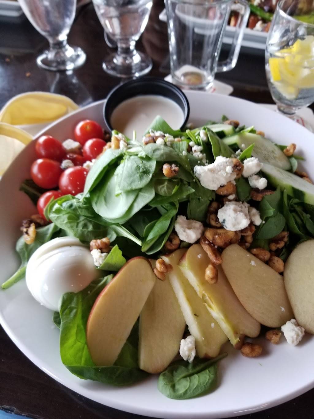 Lake House Restaurant | restaurant | 611 Taylor Rd, Newfield, NJ 08344, USA | 8566945700 OR +1 856-694-5700