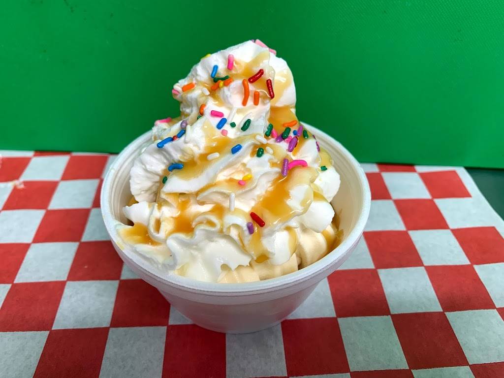 Andrews Eats | restaurant | 301 E Cumberland Rd, Altamont, IL 62411, USA | 6188810190 OR +1 618-881-0190