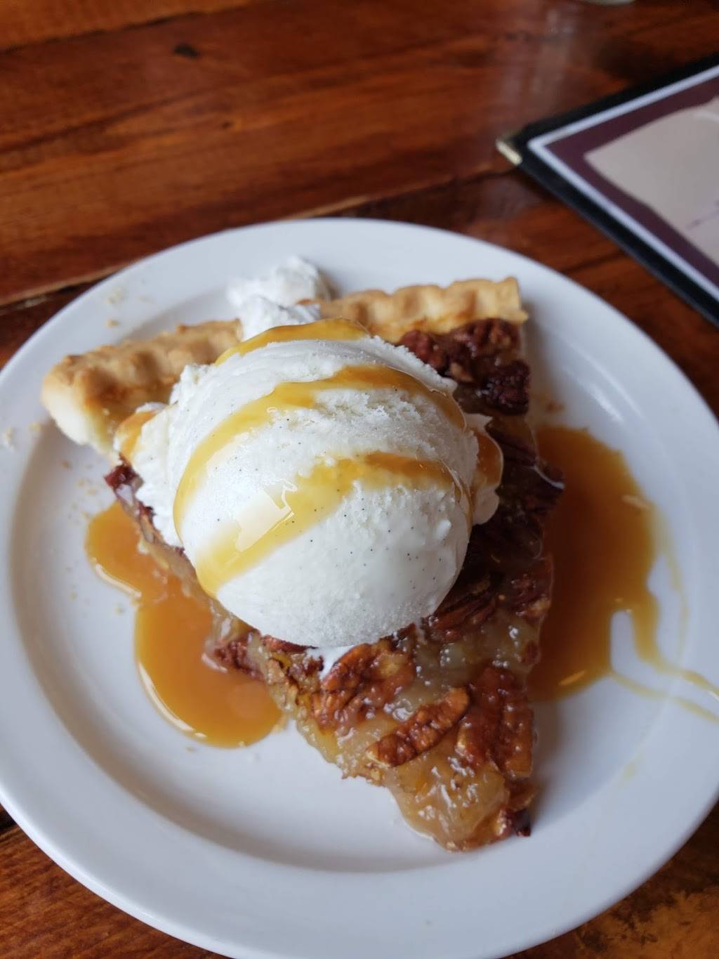 Old Armory BBQ | restaurant | 421 W Water St, Decorah, IA 52101, USA | 5633826208 OR +1 563-382-6208