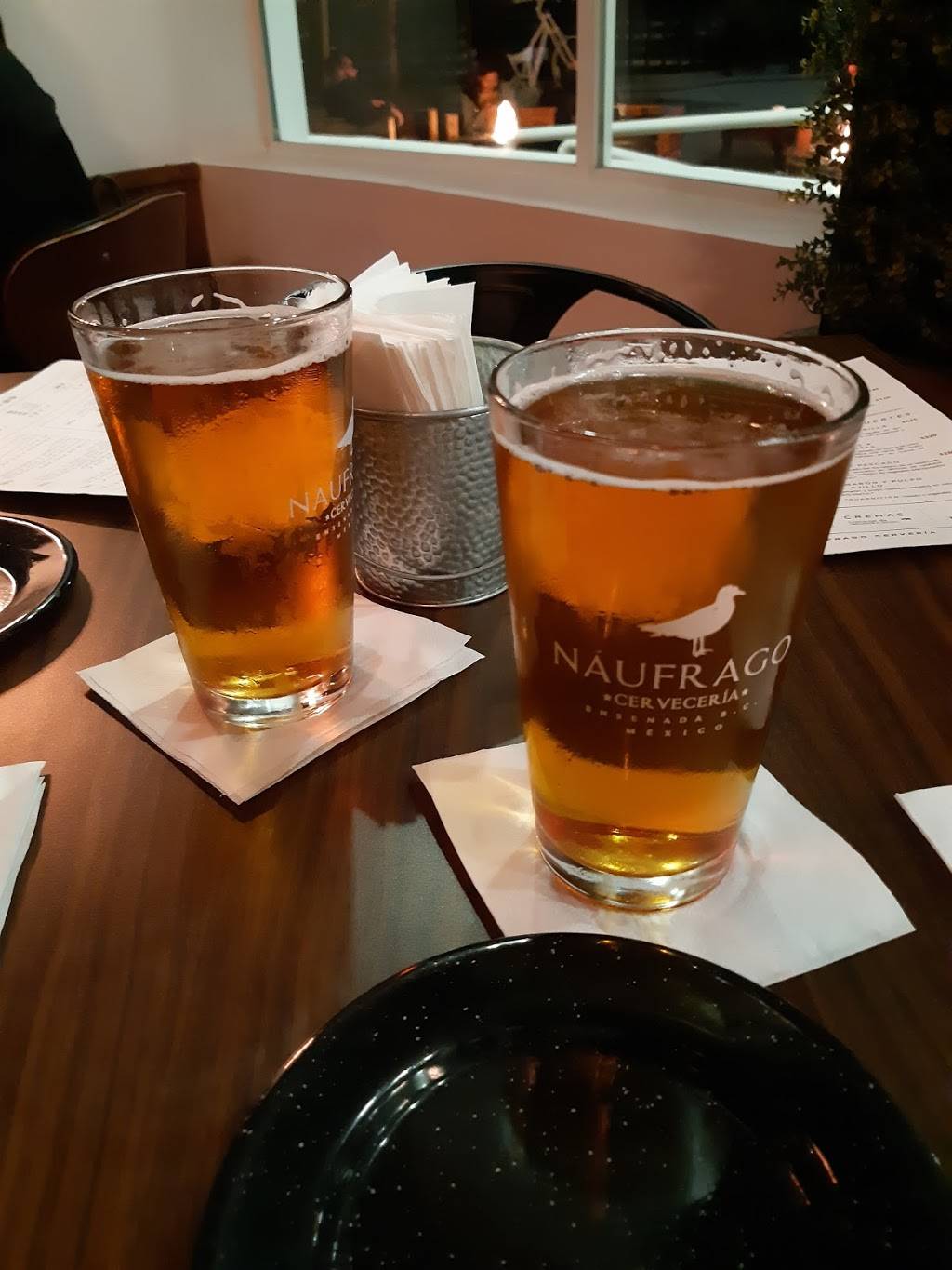 Náufrago Cervecería | restaurant | Carretera Ensenada-Tijuana #3936, Zona Playitas, 22860 Ensenada, B.C., Mexico | 016469777599 OR +52 646 977 7599