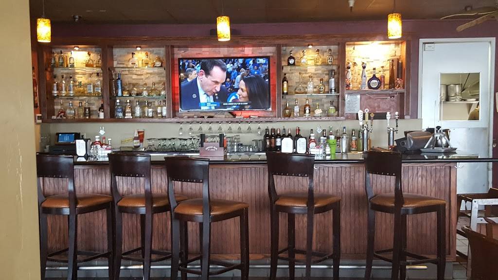 Casa Flores Restaurant | restaurant | 400 E Kettleman Ln #5, Lodi, CA 95240, USA | 2093650559 OR +1 209-365-0559