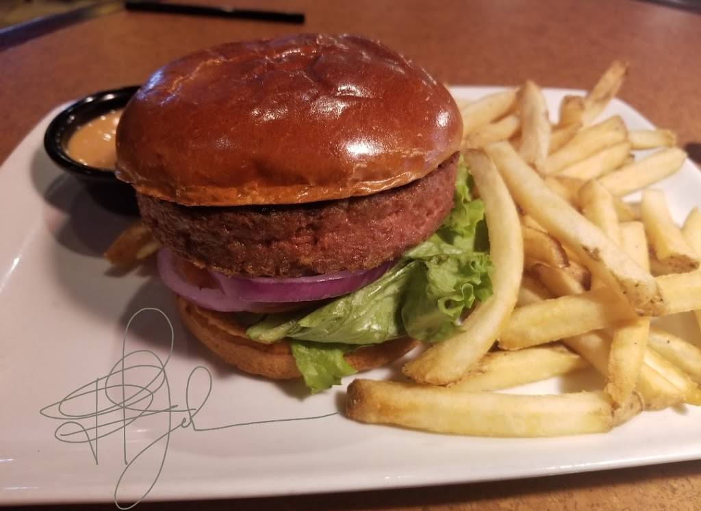 TGI Fridays | restaurant | 1027 Fifth Ave, Pittsburgh, PA 15219, USA | 4124711736 OR +1 412-471-1736