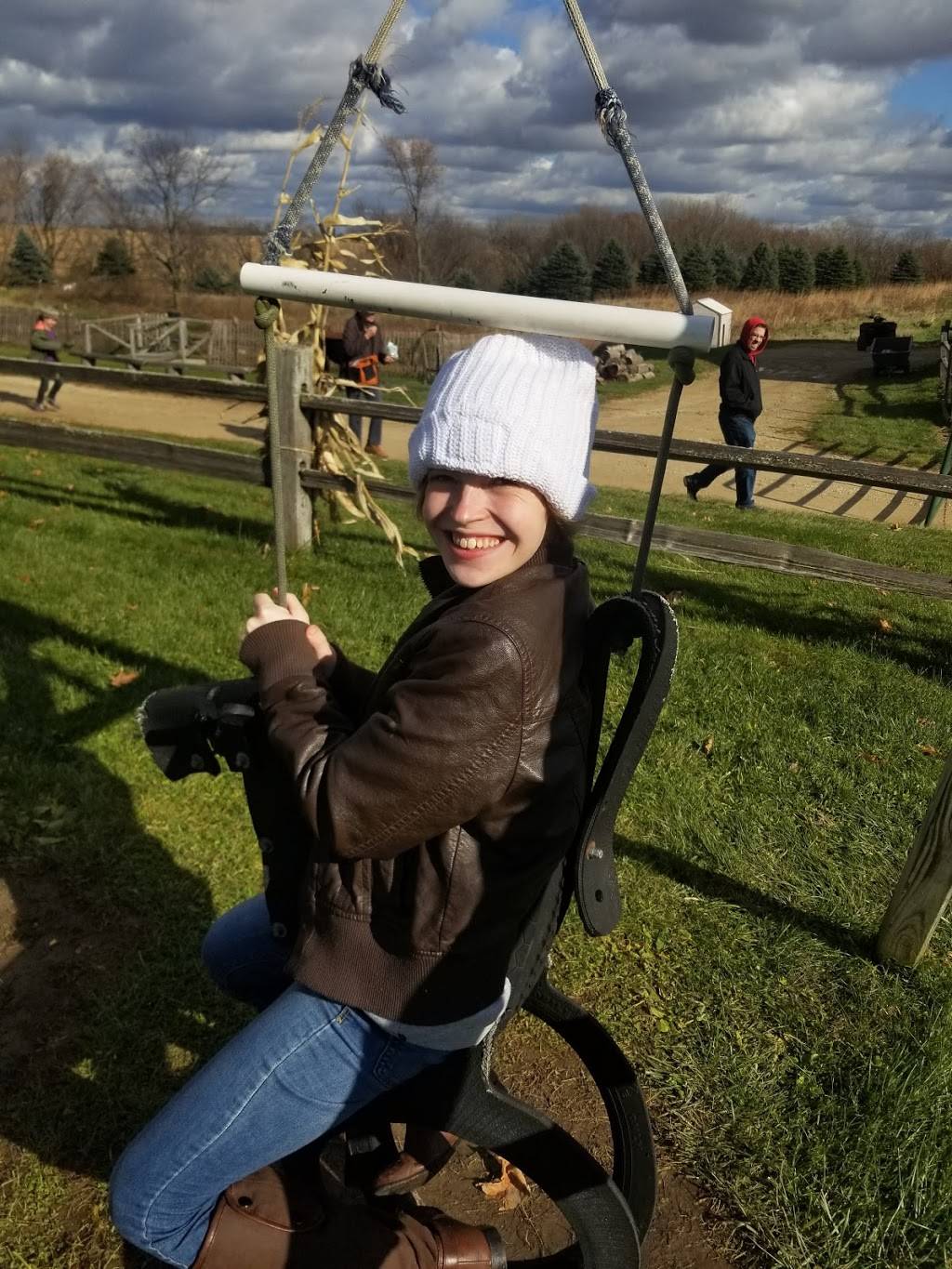 Happ-E-Hill Pumpkin Farm | restaurant | N4380 WI-35, Prescott, WI 54021, USA | 7157922676 OR +1 715-792-2676