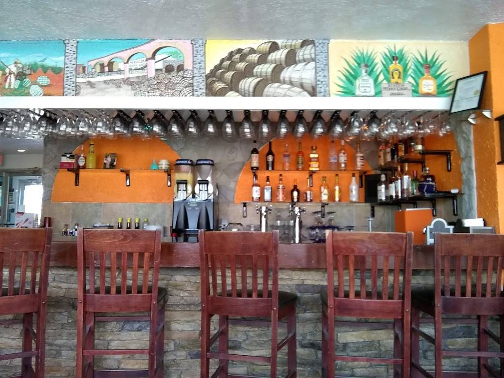 El Patron Mexican Restaurant & Cantina | restaurant | 6350 Douglas Ave, Urbandale, IA 50322, USA | 5152529987 OR +1 515-252-9987