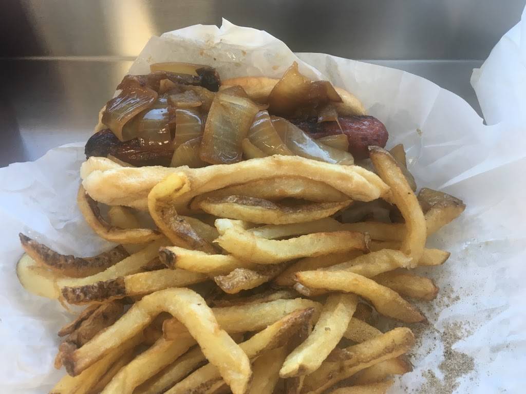 Rand Red Hots | restaurant | 1441 Rand Rd, Des Plaines, IL 60016, USA | 8476990606 OR +1 847-699-0606