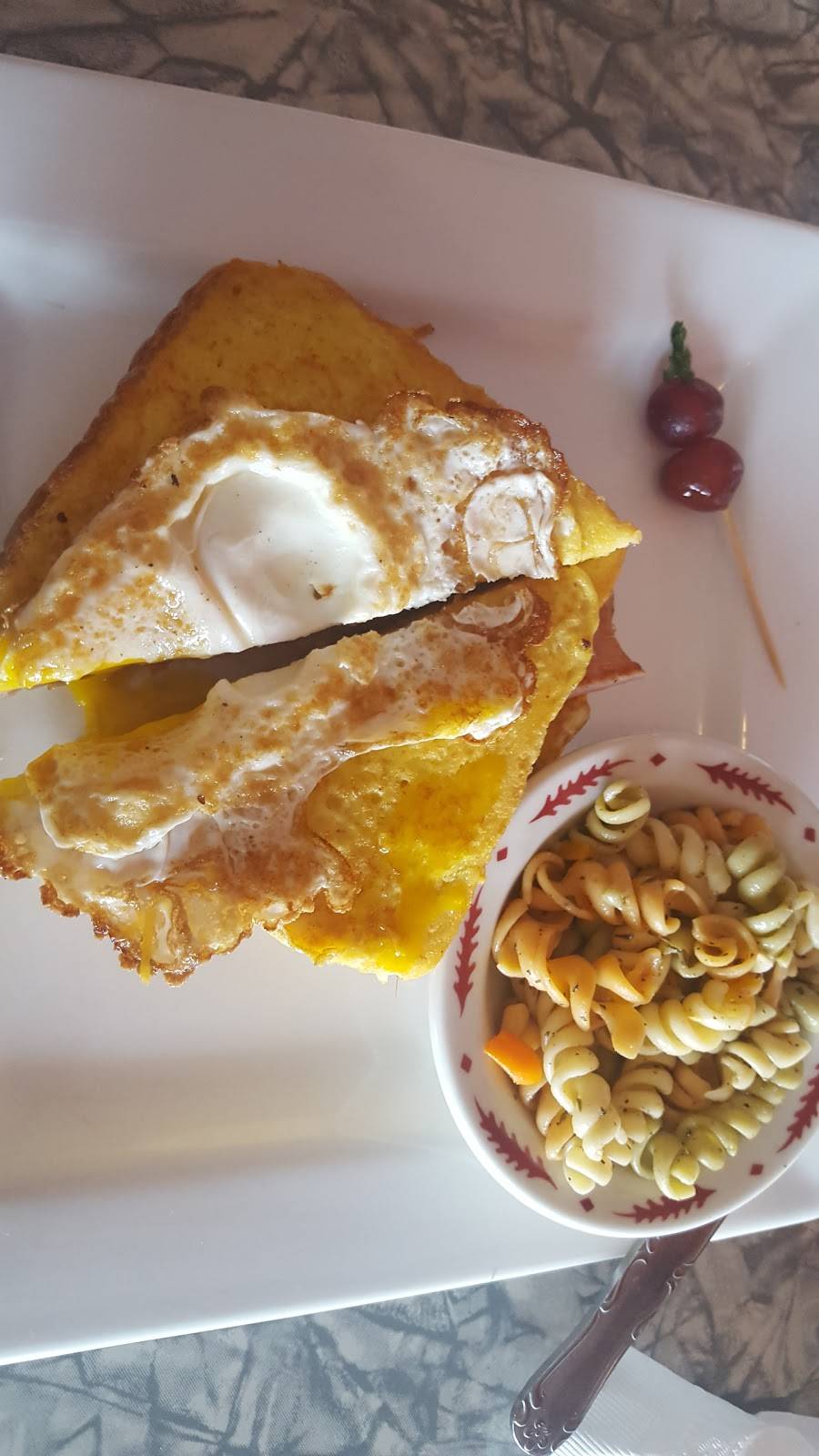 Bbi Cafe & Sandwich Shop | meal takeaway | 4825 Oakbrook Dr, Indianapolis, IN 46254, USA | 3172801004 OR +1 317-280-1004