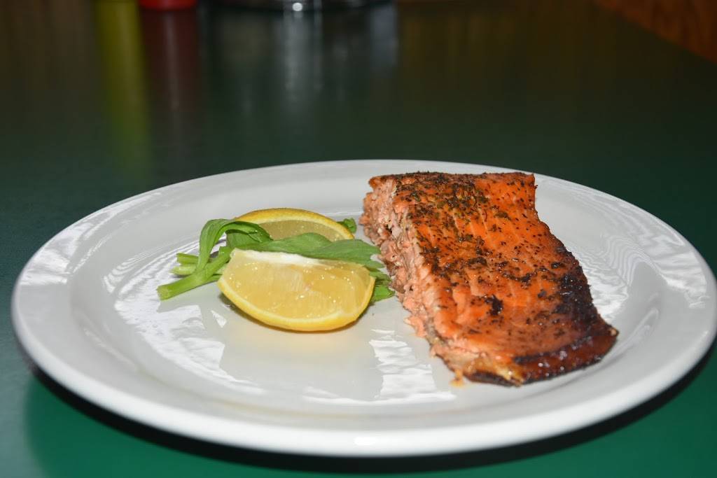 Pizza Roma | restaurant | 106 W Division St, Fisher, IL 61843, USA | 2178976776 OR +1 217-897-6776