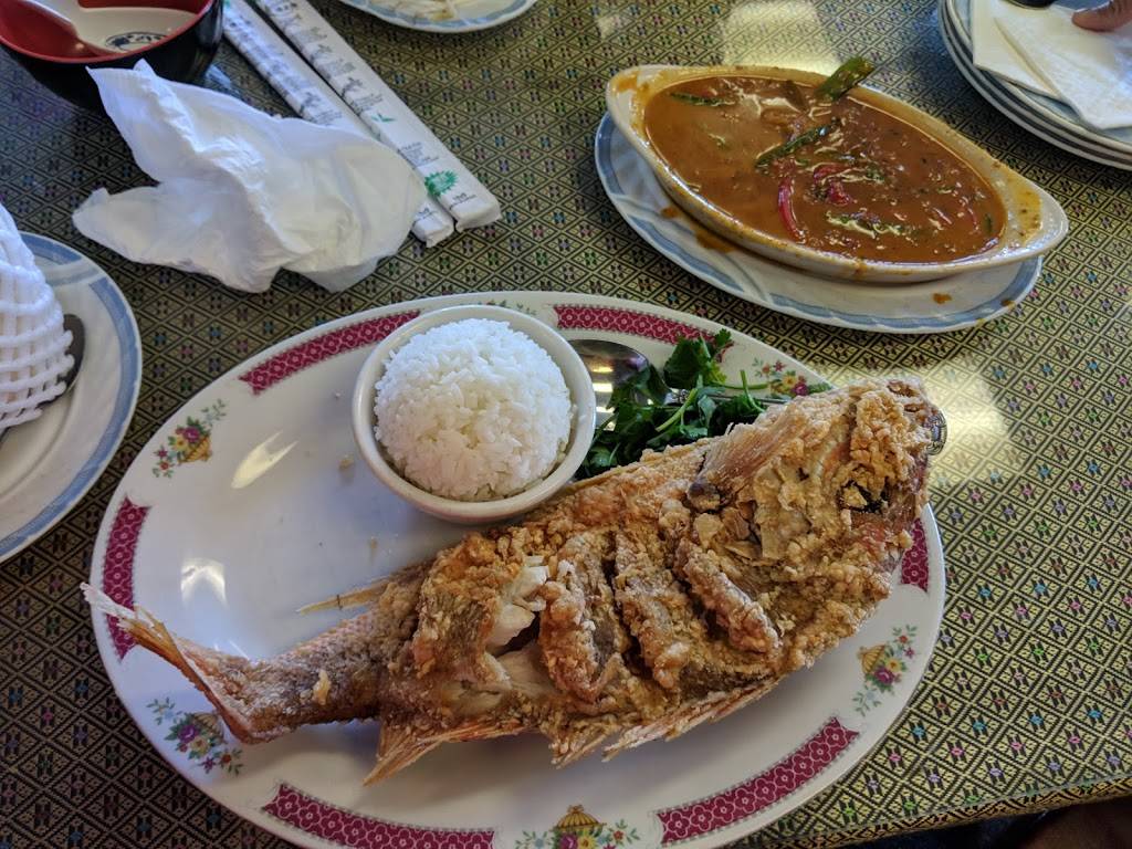 Erawan Thai | restaurant | 3589 Refugee Rd, Columbus, OH 43232, USA | 6142379310 OR +1 614-237-9310