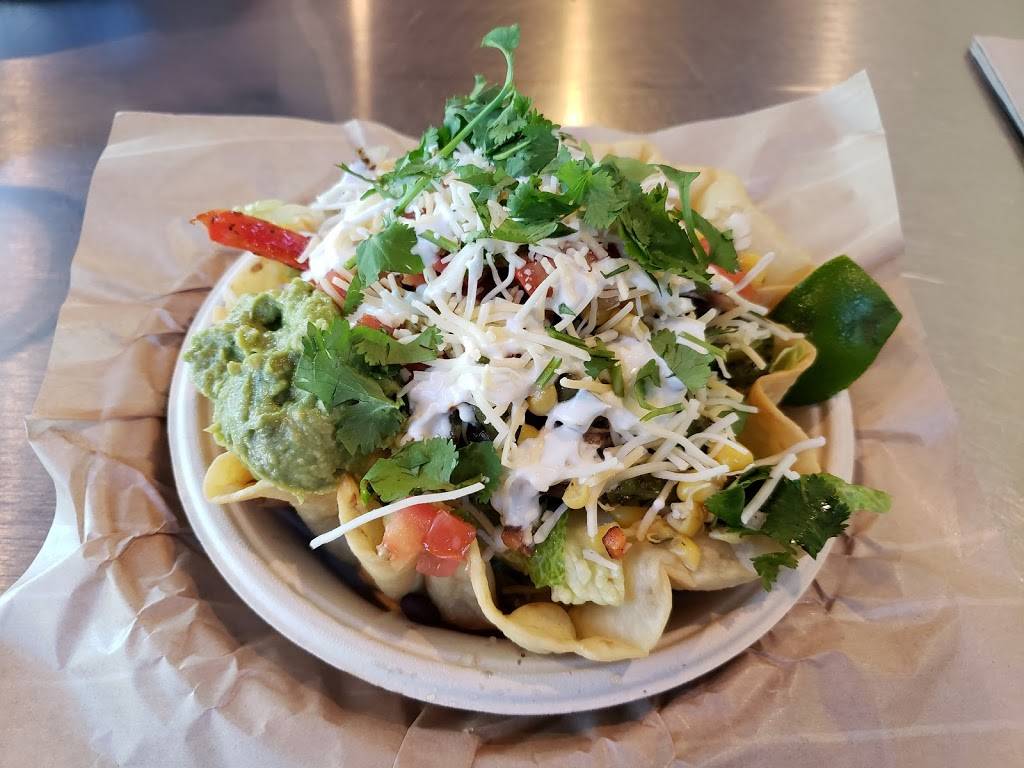 QDOBA Mexican Eats | restaurant | 17744 Garden Way NE Ste 120, Woodinville, WA 98072, USA | 4254858842 OR +1 425-485-8842