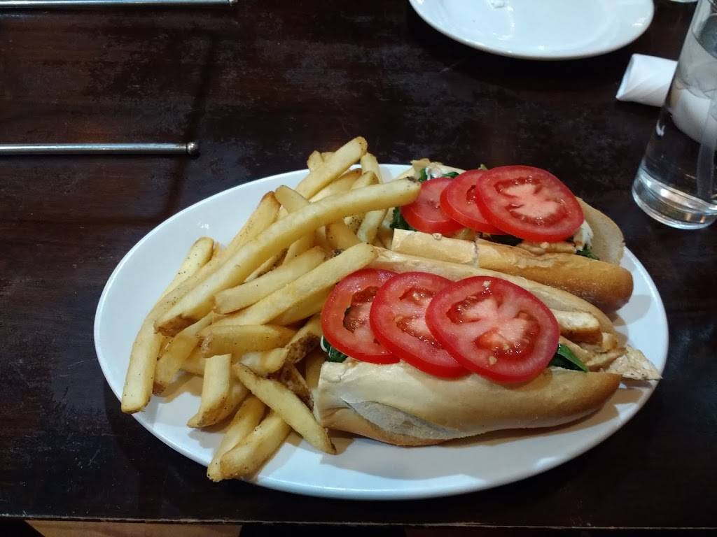 TreVi Pizza Pasta BYOB | restaurant | 21 E Glenside Ave, Glenside, PA 19038, USA | 2158849100 OR +1 215-884-9100